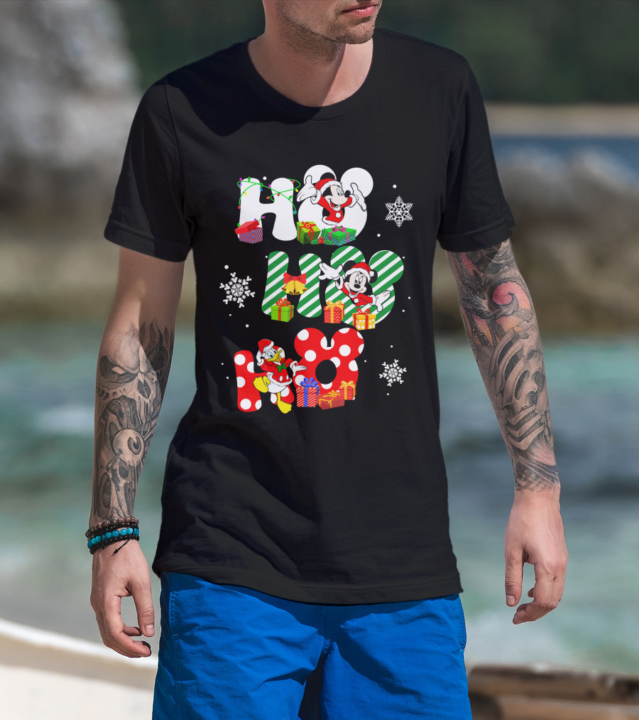 Mickey Mouse And Donald Duck Ho Ho Ho Christmas Snowflakes And Presents T-Shirt