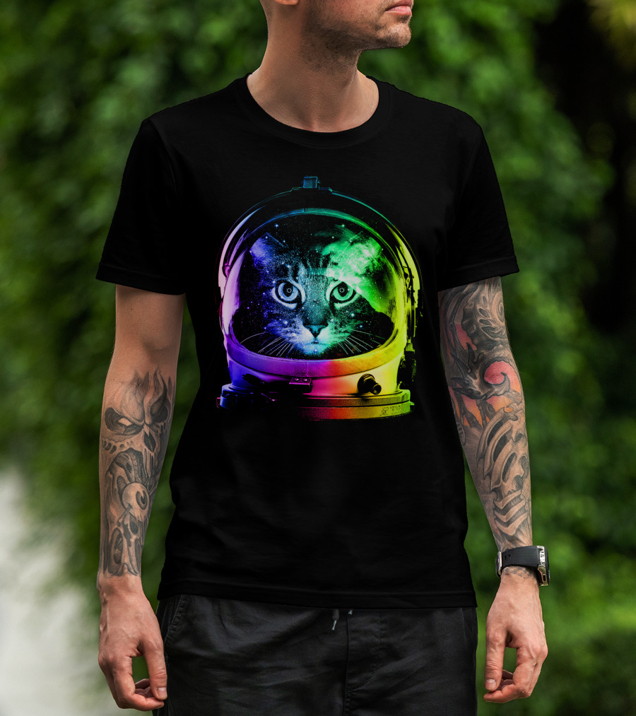 Astronaut Cat Classic Funny Cat In Space Helmet With Rainbow Glow T-Shirt