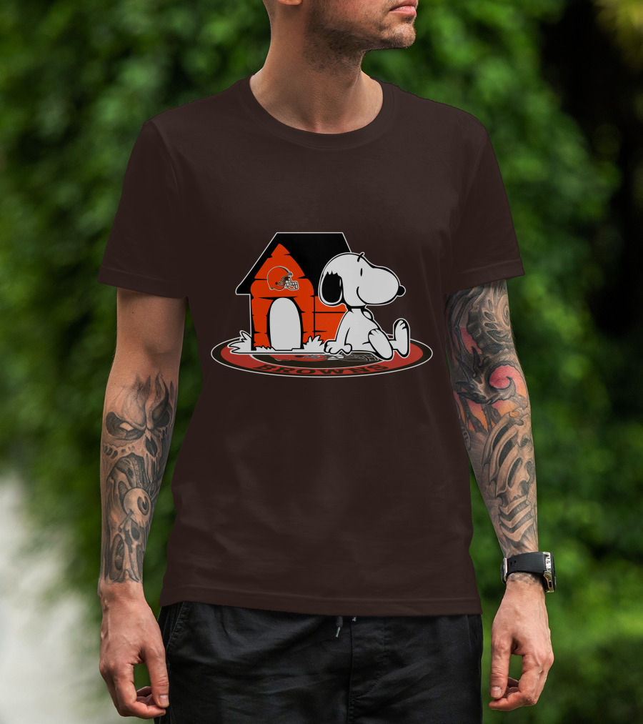 Cleveland Browns Football Fan Snoopy Now And Forever T-Shirt