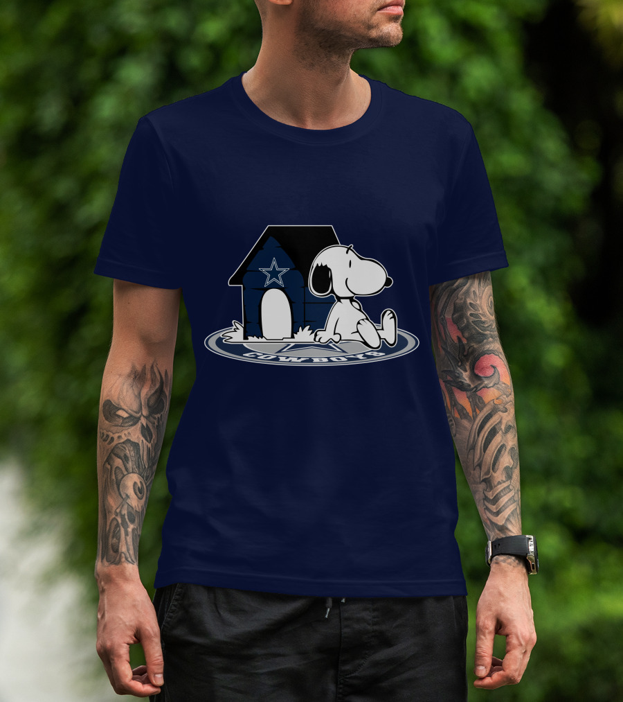 Dallas Cowboys Snoopy Fan Forever T-Shirt