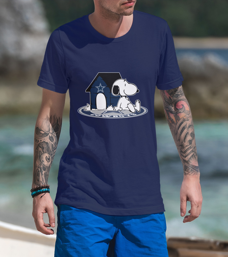 Dallas Cowboys Snoopy Fan Forever T-Shirt