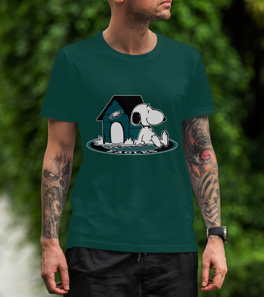Snoopy Philadelphia Eagles Fan Now And Forever T-Shirt