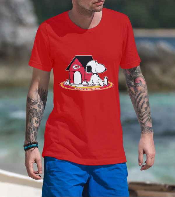 Kansas City Chiefs Snoopy Fan Now And Forever T-Shirt
