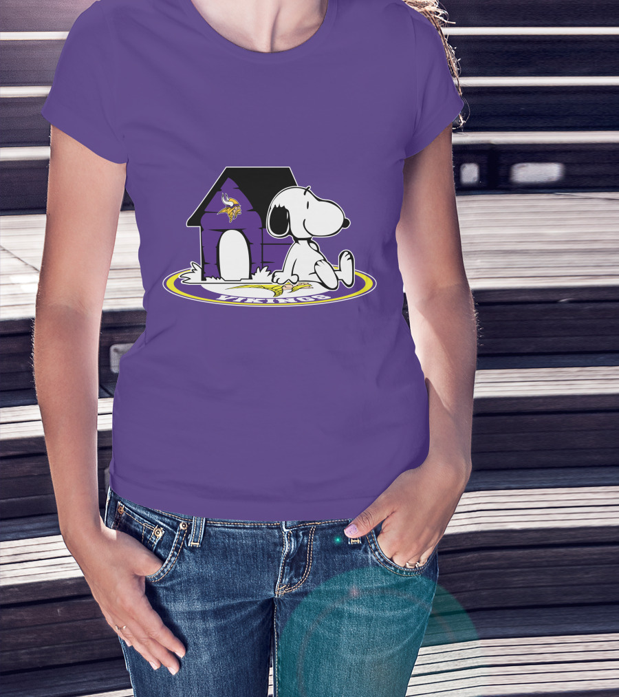 Snoopy Minnesota Vikings Football Fan Now And Forever T-Shirt