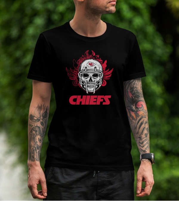 Kansas City Chiefs Skull Helmet T-Shirt