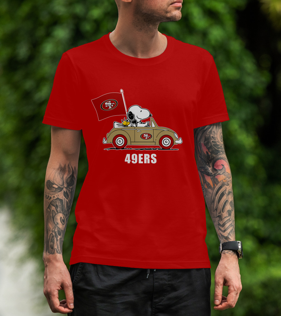 San Francisco 49ers Snoopy Driving Car With Sf Flag T-Shirt