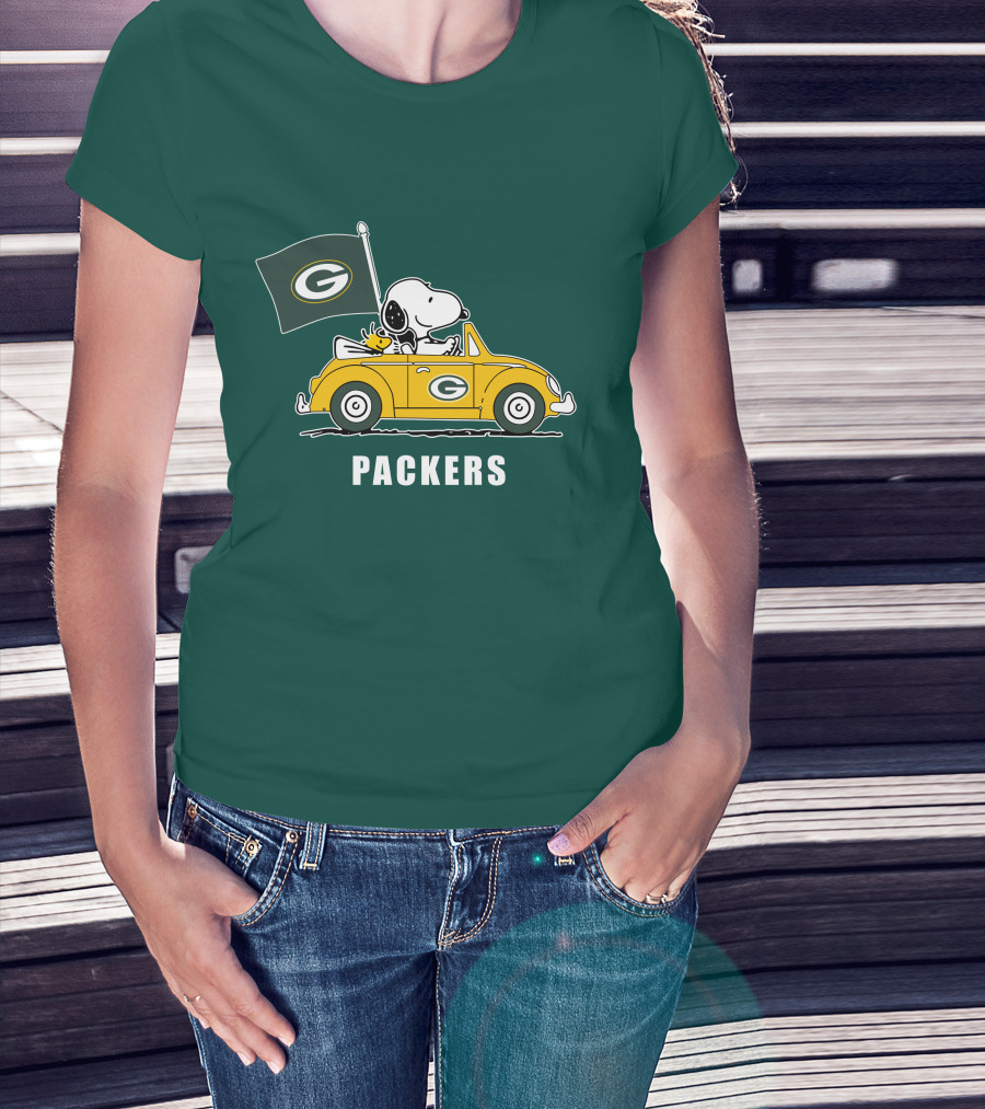 Green Bay Packers Snoopy Driving Car T-Shirt