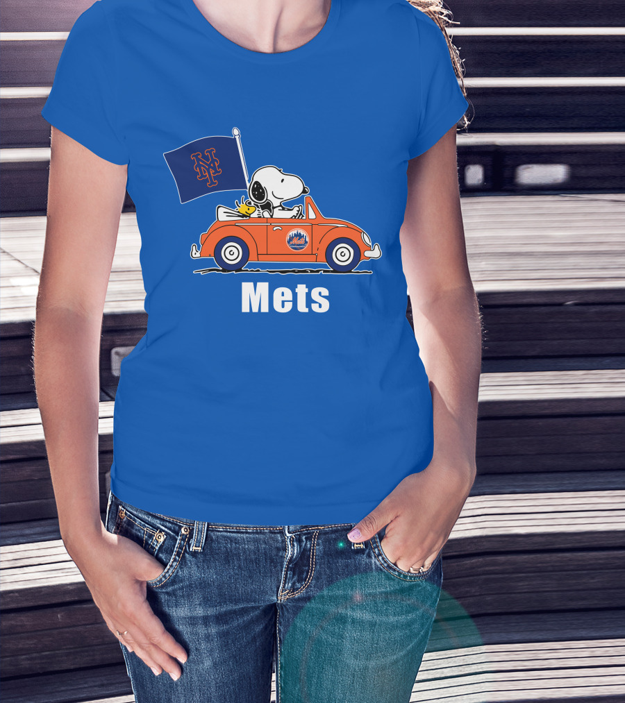 Mets Snoopy Driving With Woodstock And Flag T-Shirt
