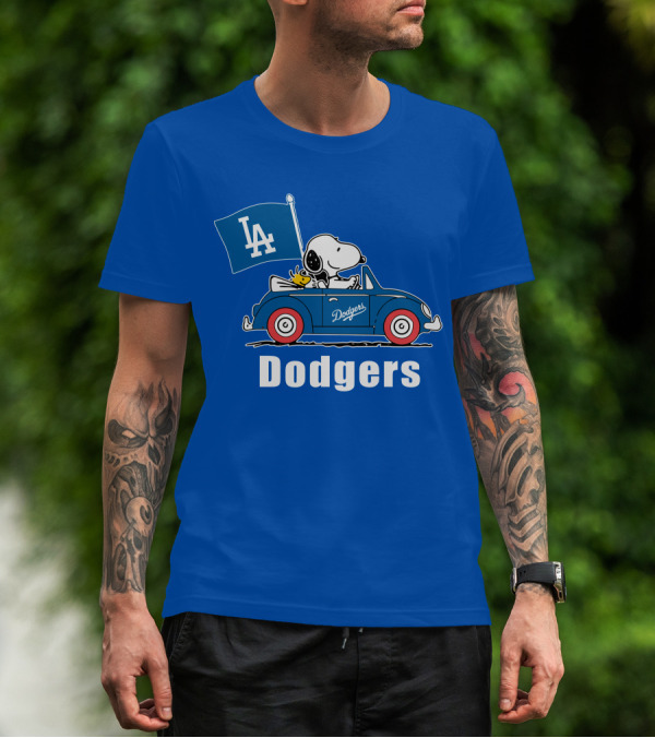 Dodgers Snoopy Woodstock Driving Car LA Flag T-Shirt