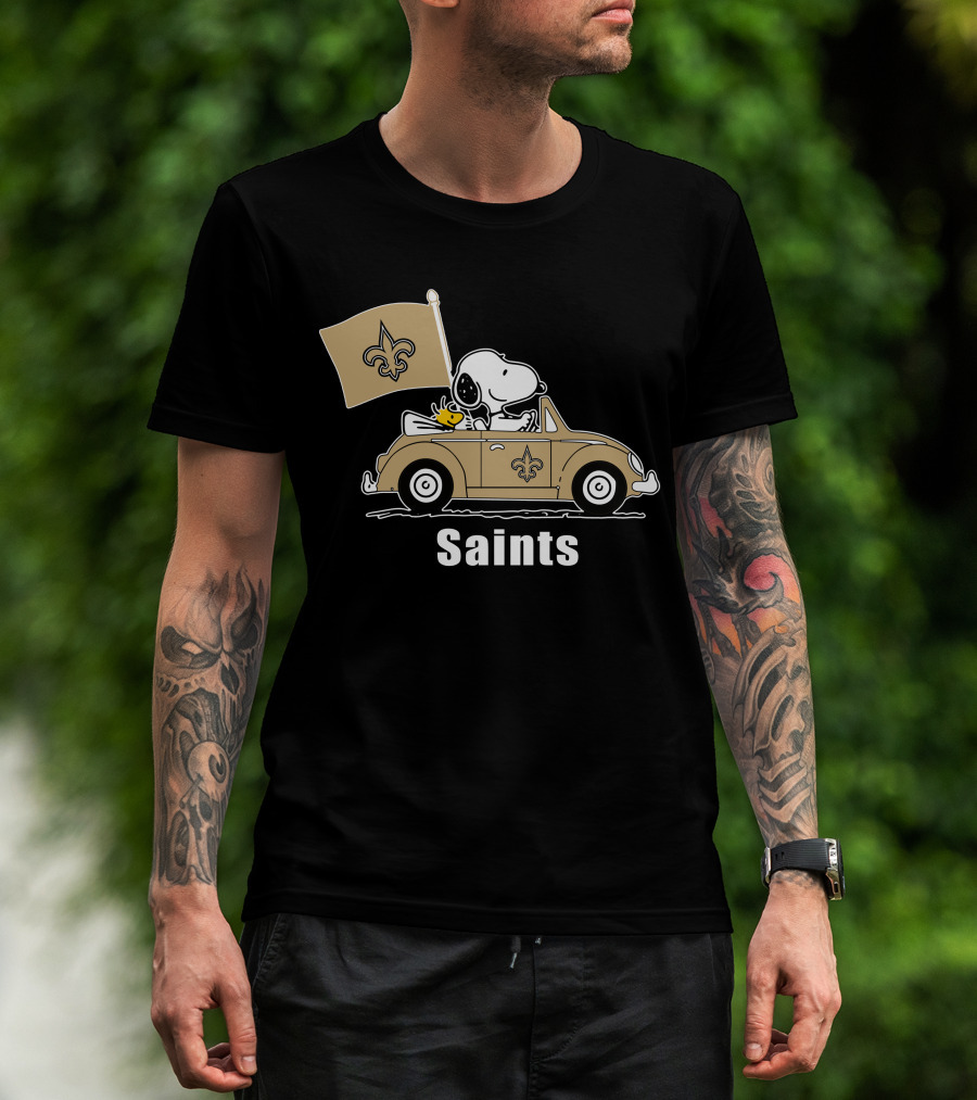 Saints Snoopy Woodstock Car Fleur-de-Lis Flag T-Shirt