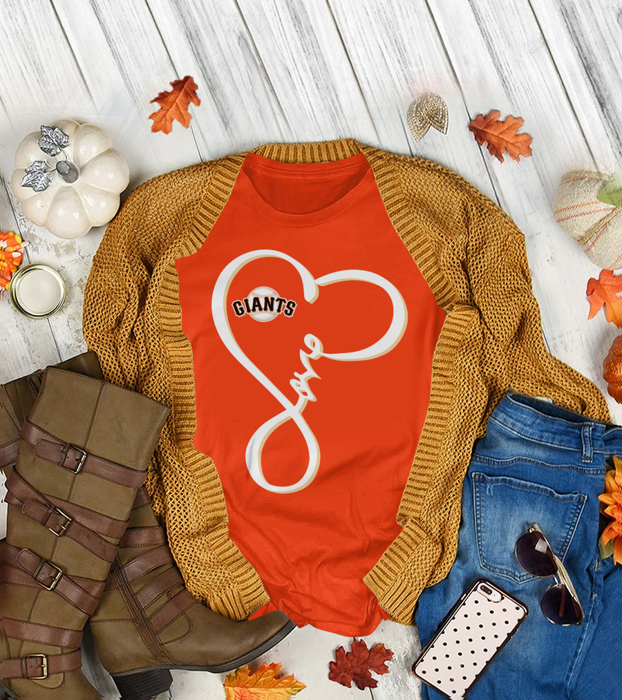 San Francisco Giants Love Heart Script T-Shirt