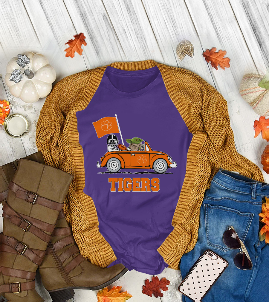 Clemson Tigers Darth Vader Baby Yoda Driving Star Wars Football Car T-Shirt