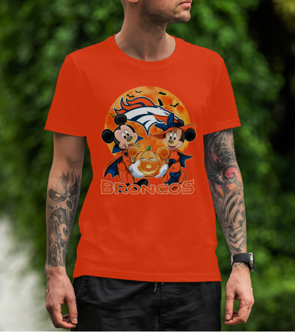 Denver Broncos Mickey Mouse And Minnie Mouse Halloween Broncos T-Shirt
