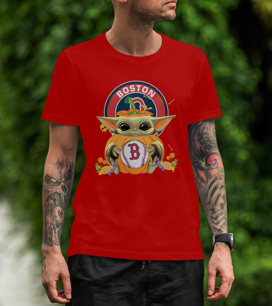Boston Red Sox Halloween Baby Yoda Pumpkin Hug T-Shirt