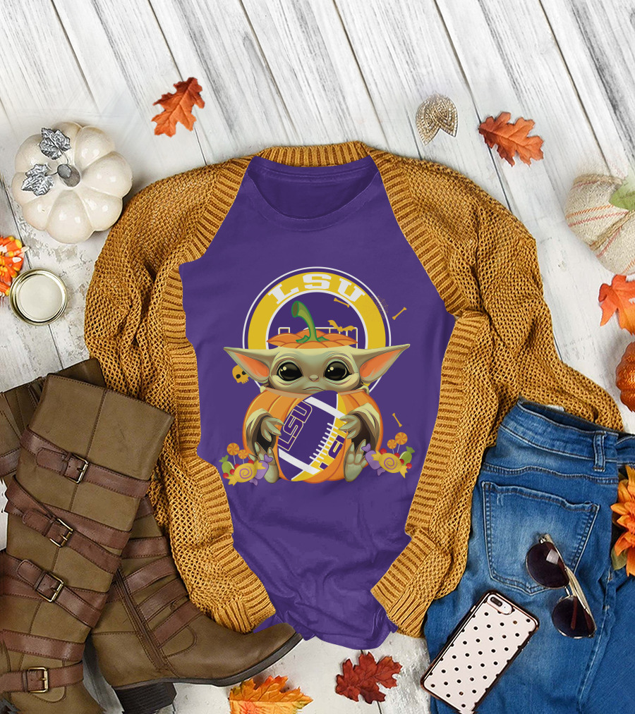 LSU Tigers Halloween Pumpkin Baby Yoda Hug Football T-Shirt
