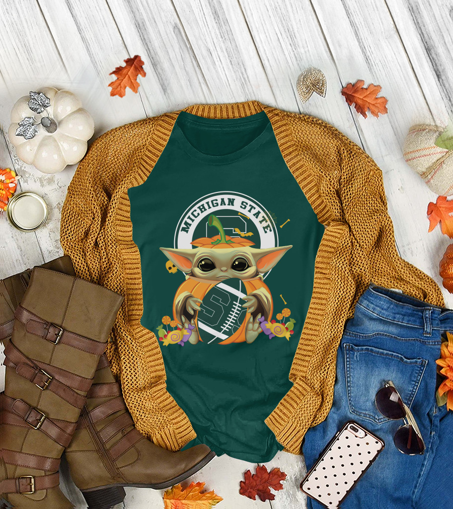 Halloween Pumpkin Baby Yoda Michigan State Spartans T-Shirt