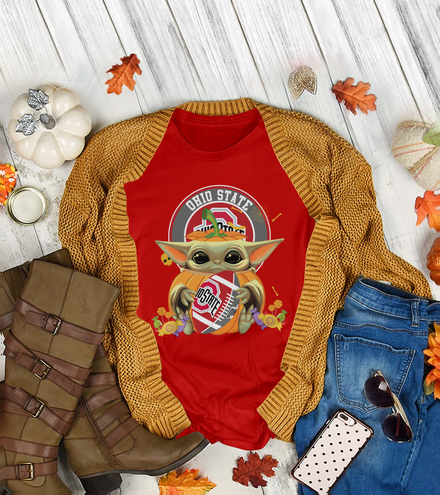 Halloween Pumpkin Ohio State Buckeyes Baby Yoda Hug Football T-Shirt