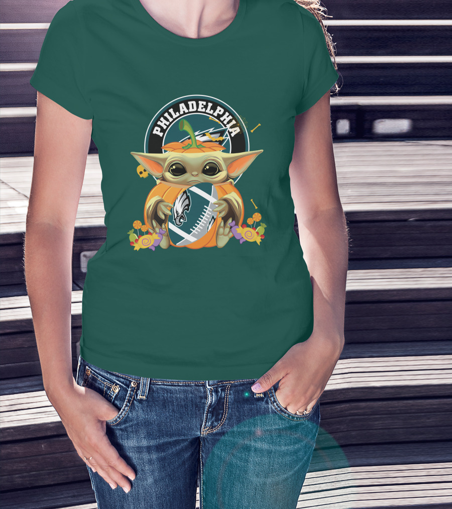 Halloween Pumpkin Baby Yoda Holding Philadelphia Eagles Football T-Shirt
