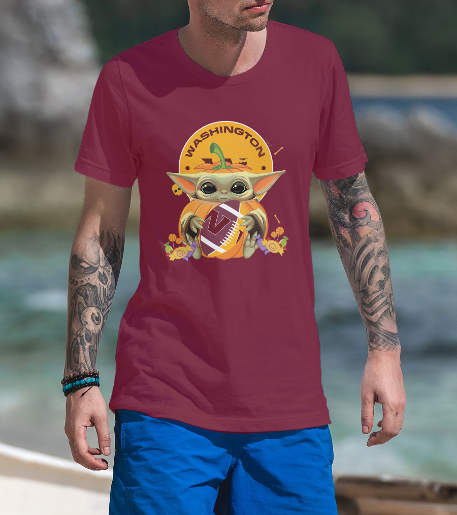 Halloween Baby Yoda Pumpkin Hugging Washington Football Team T-Shirt