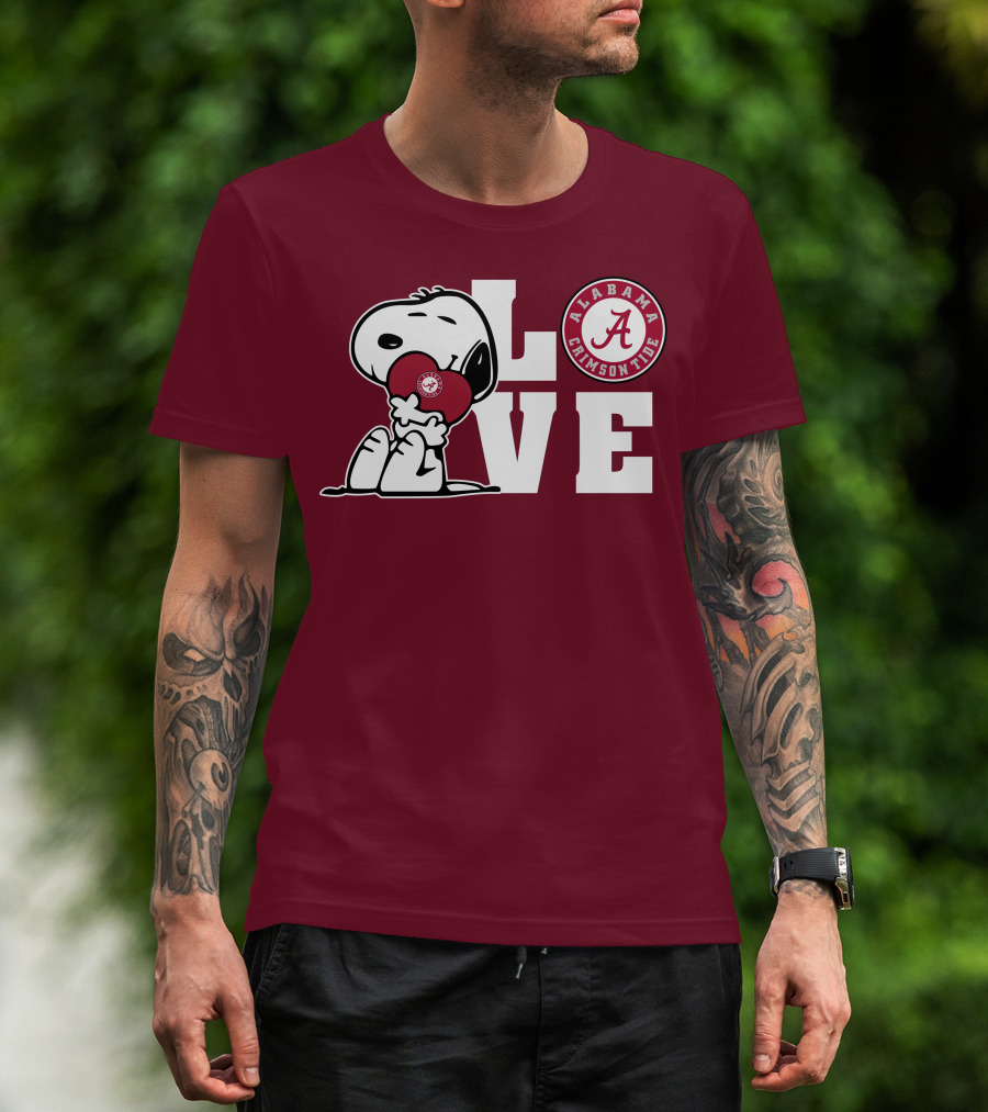 Snoopy Love Alabama Crimson Tide Football T-Shirt