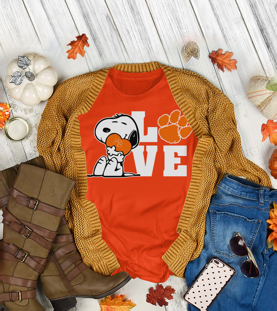 Snoopy Heart Love Clemson Tigers Paw Print T-Shirt