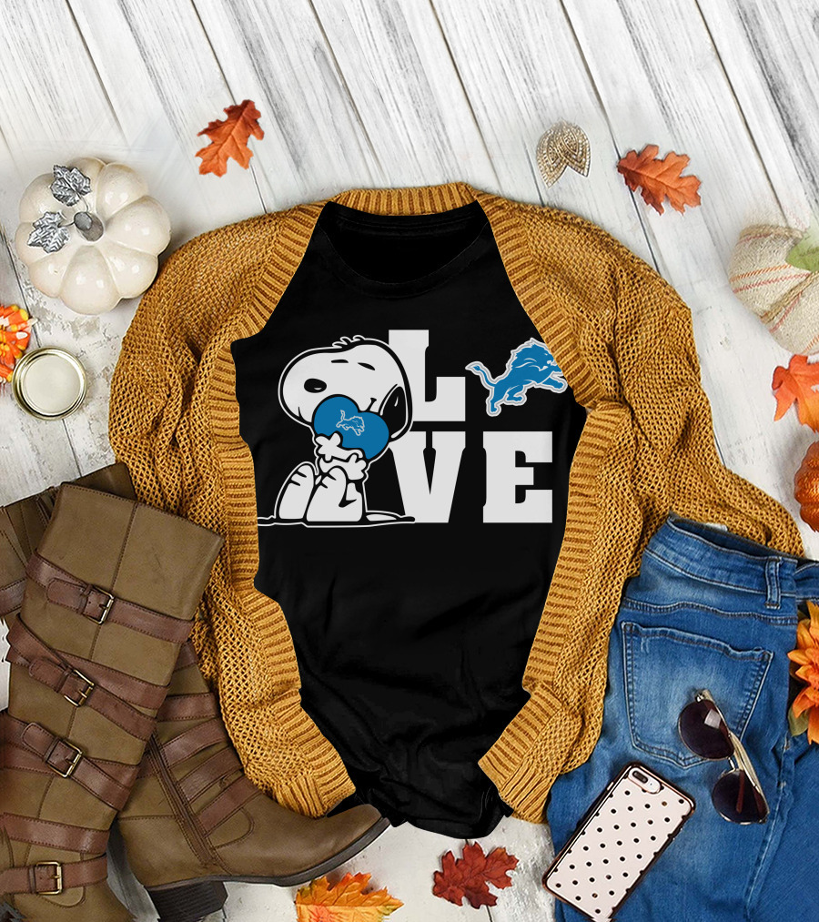 Snoopy Love Lions Football Detroit T-Shirt