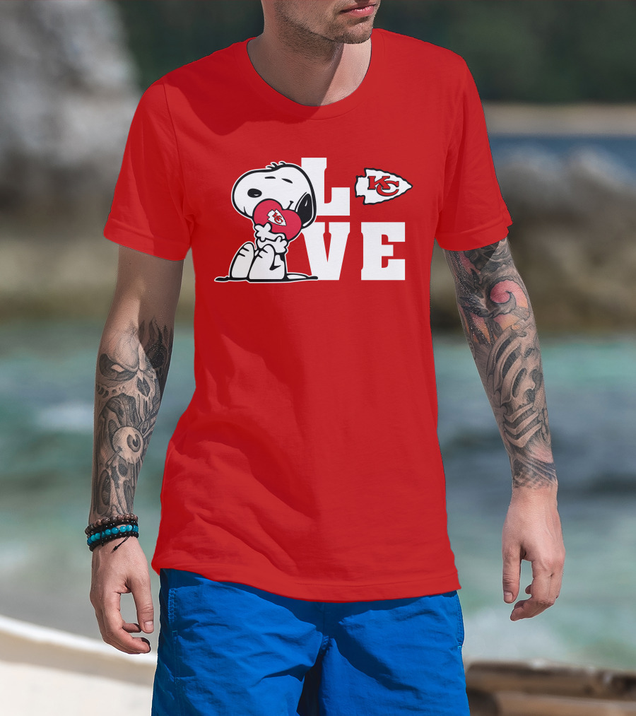 Snoopy Love Kc Kansas City Chiefs T-Shirt