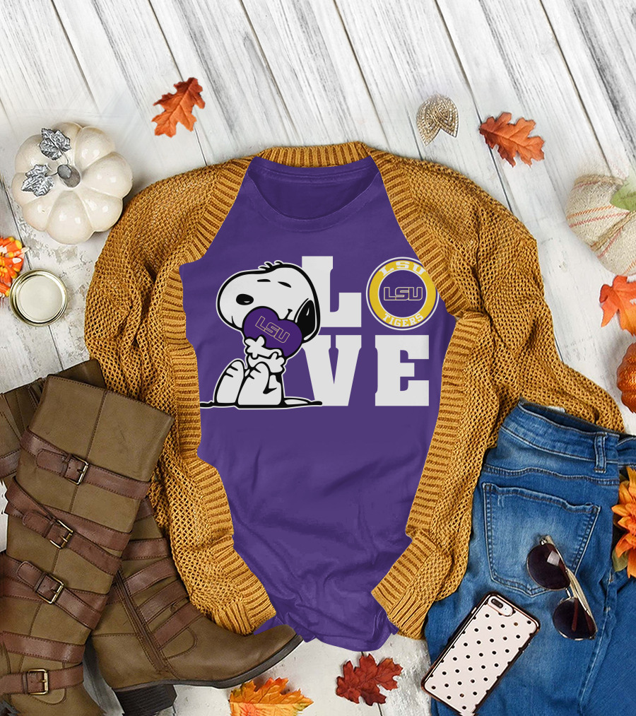 Snoopy Love LSU Tigers LSU T-Shirt