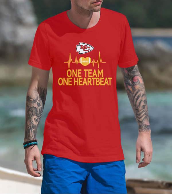 Kansas City Chiefs KC Logo Heartbeat Football One Team One Heartbeat T-Shirt