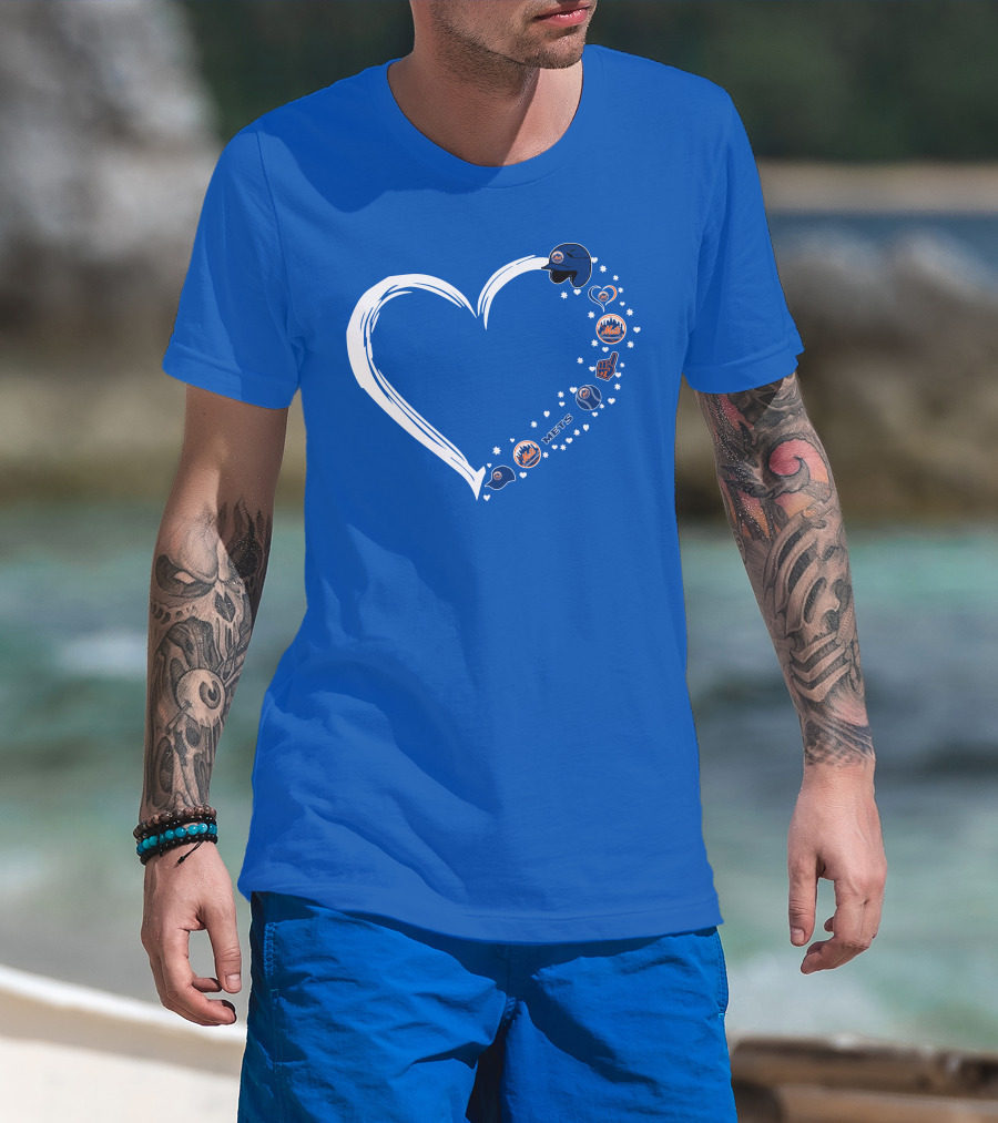 New York Mets Heart Design With Baseball Helmets T-Shirt