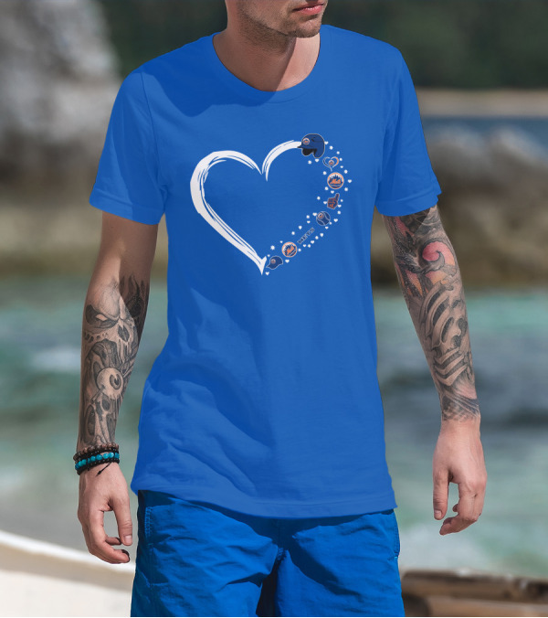 New York Mets Heart Design With Baseball Helmets T-Shirt