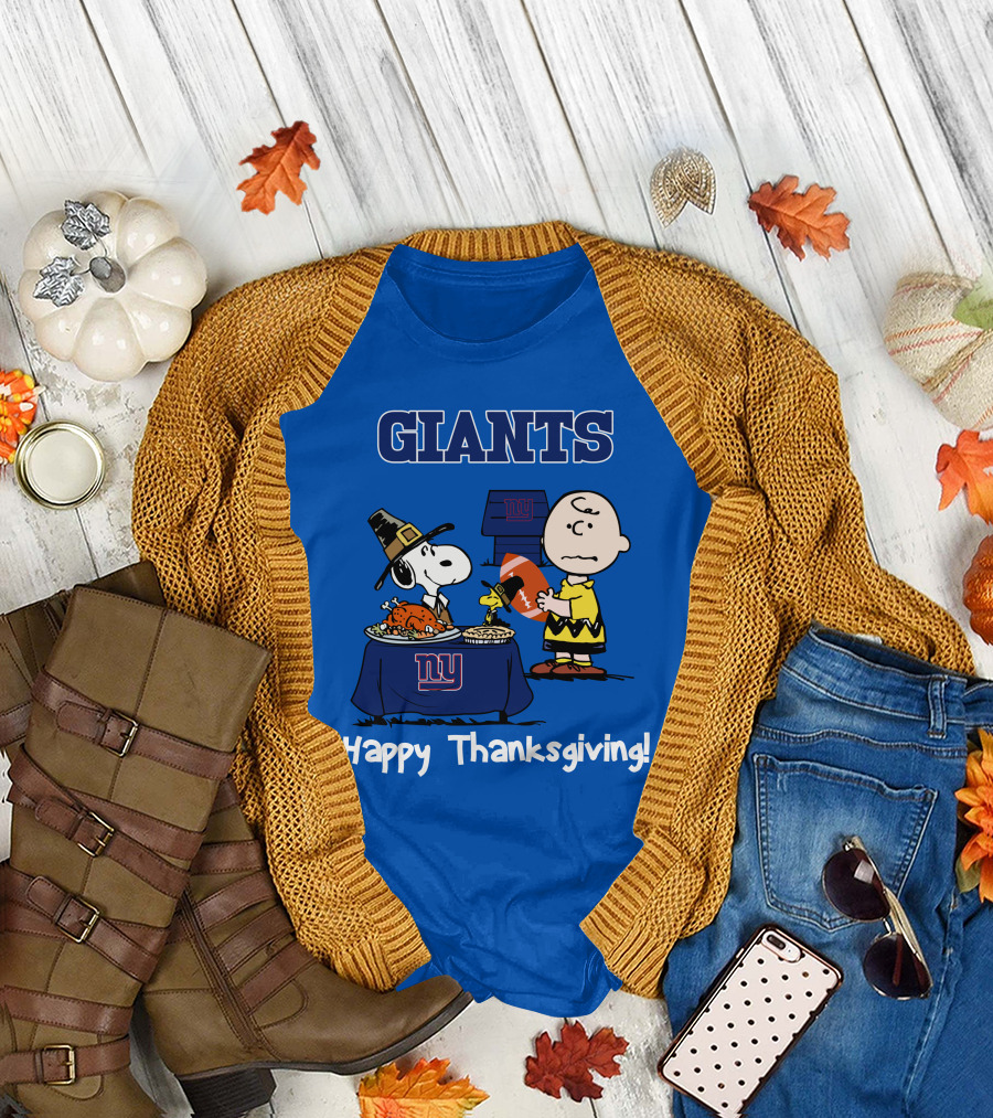 GIANTS Snoopy Happy Thanksgiving Football Charlie Brown T-Shirt