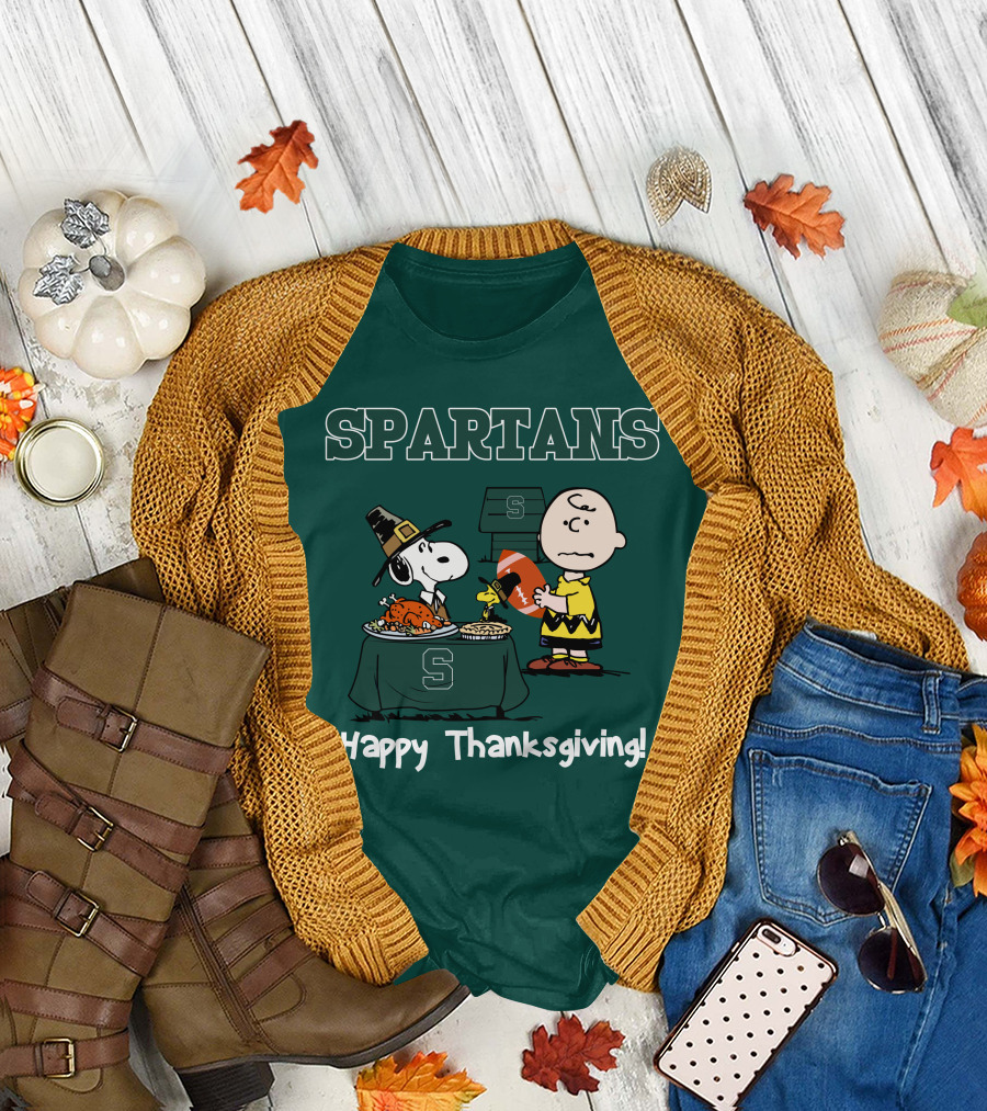 Spartans Snoopy Charlie Brown Thanksgiving Football T-Shirt