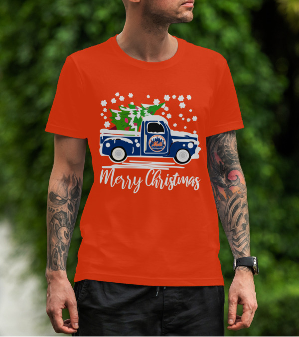 New York Mets Vintage Truck Merry Christmas Snowflakes T-Shirt