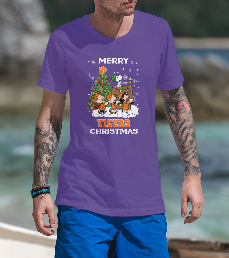 Merry Tigers Christmas Clemson The Peanut Christmas Tree T-Shirt