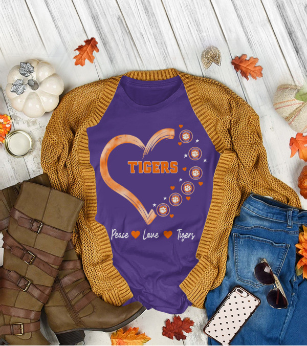 Peace Love Clemson Football Tigers Heart Paw Prints T-Shirt