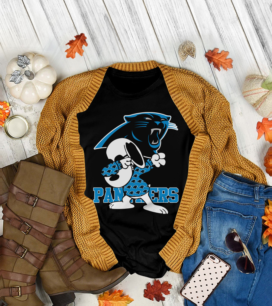Carolina Panthers Snoopy Dabbing Panthers T-Shirt