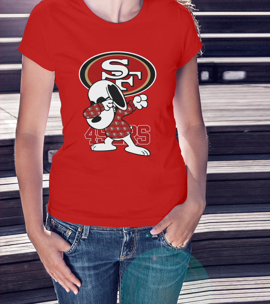 San Francisco 49ers Snoopy Dabbing SF T-Shirt