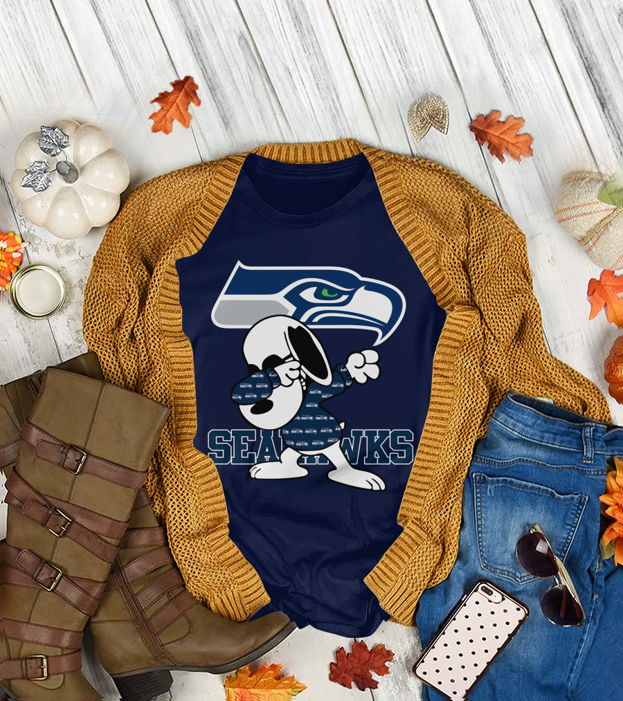 Seattle Seahawks Snoopy Dabbing NFL Team Fan Apparel Bowing Dance T-Shirt
