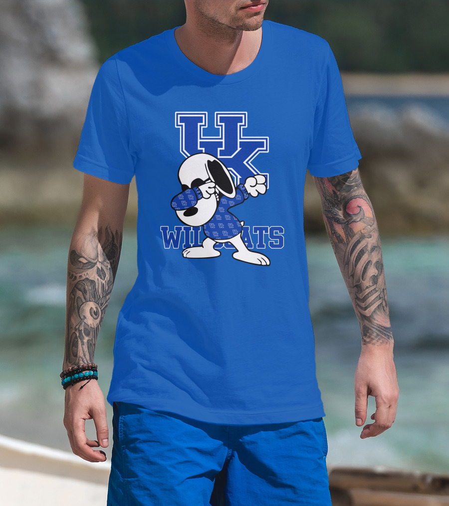 Kentucky Wildcats UK Snoopy Dabbing Basketball T-Shirt