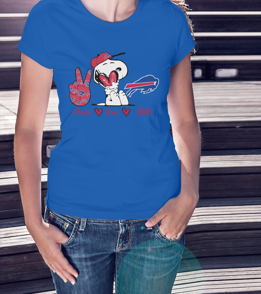 Peace Love Buffalo Bills Snoopy Holding Hearts T-Shirt