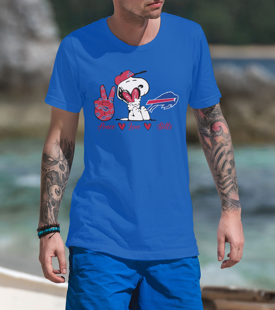 Peace Love Buffalo Bills Snoopy Holding Hearts T-Shirt