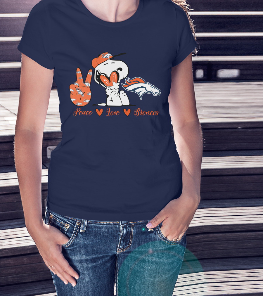 Peace Love Denver Broncos Snoopy Embrace T-Shirt