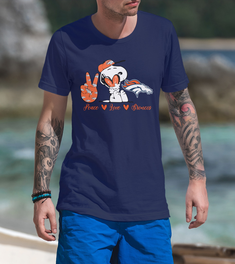 Peace Love Denver Broncos Snoopy Embrace T-Shirt
