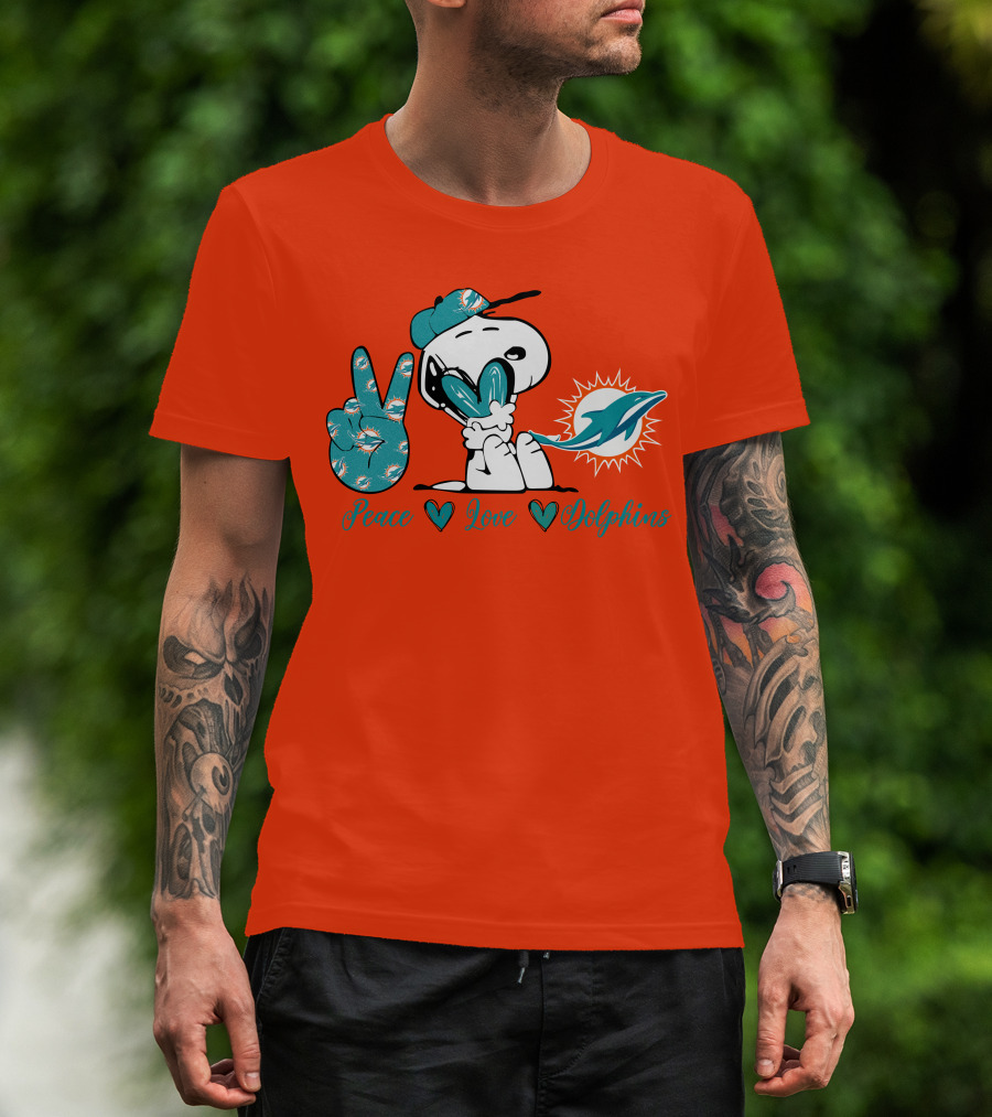 Peace Love Miami Dolphins Snoopy Fan T-Shirt