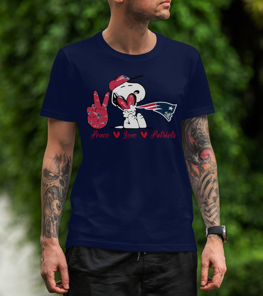 Peace Love Patriots Snoopy New England T-Shirt