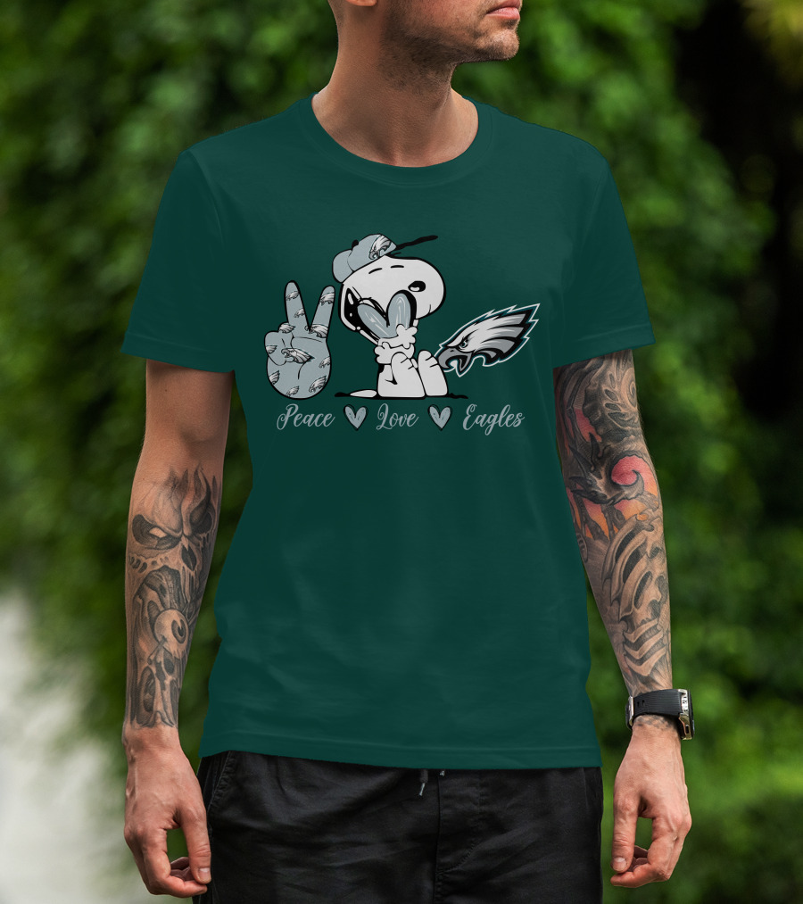 Peace Love Snoopy Philadelphia Eagles T-Shirt