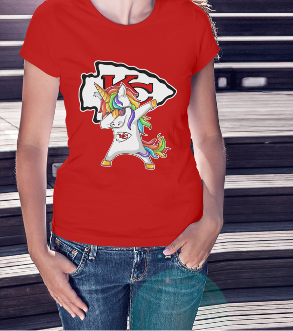 Kansas City Chiefs Unicorn Dabbing KC Logo Rainbow Mane T-Shirt