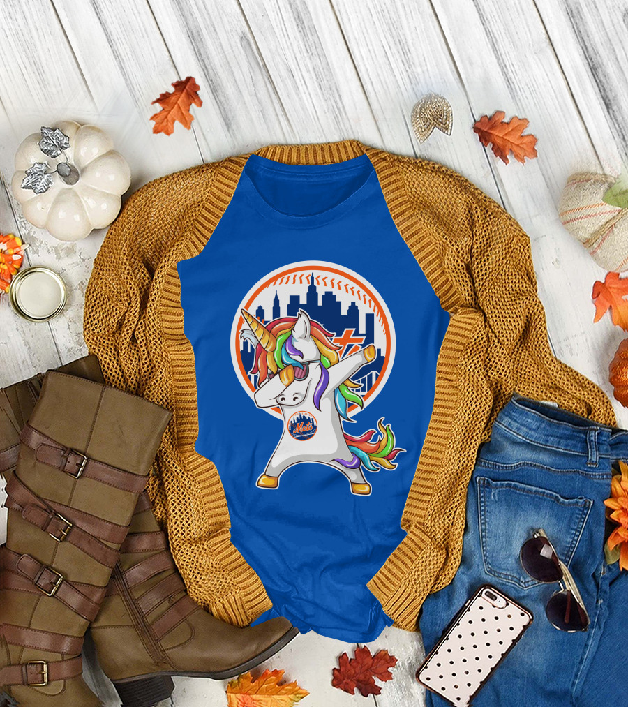 New York Mets Unicorn Dabbing Rainbow Skyline Baseball T-Shirt