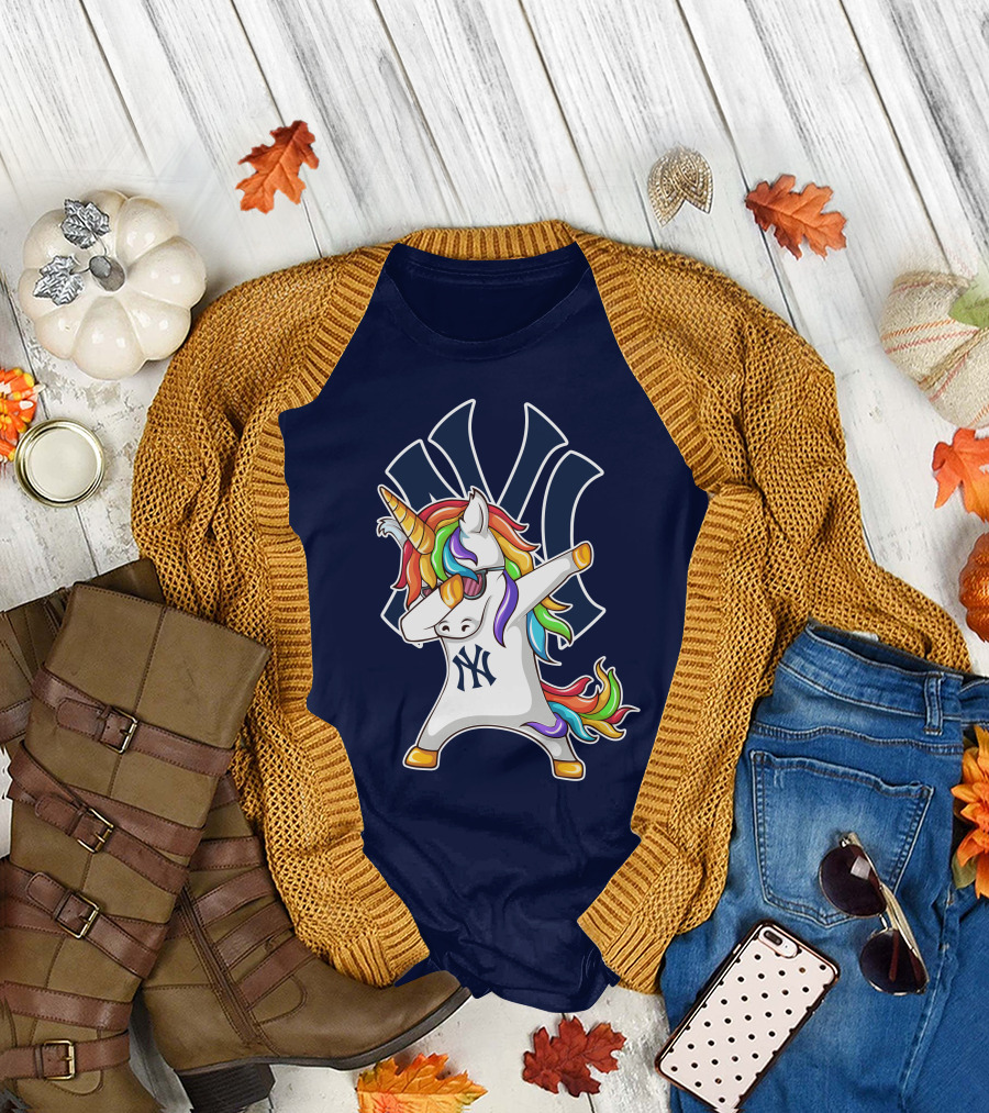 New York Yankees Unicorn Dabbing Rainbow T-Shirt